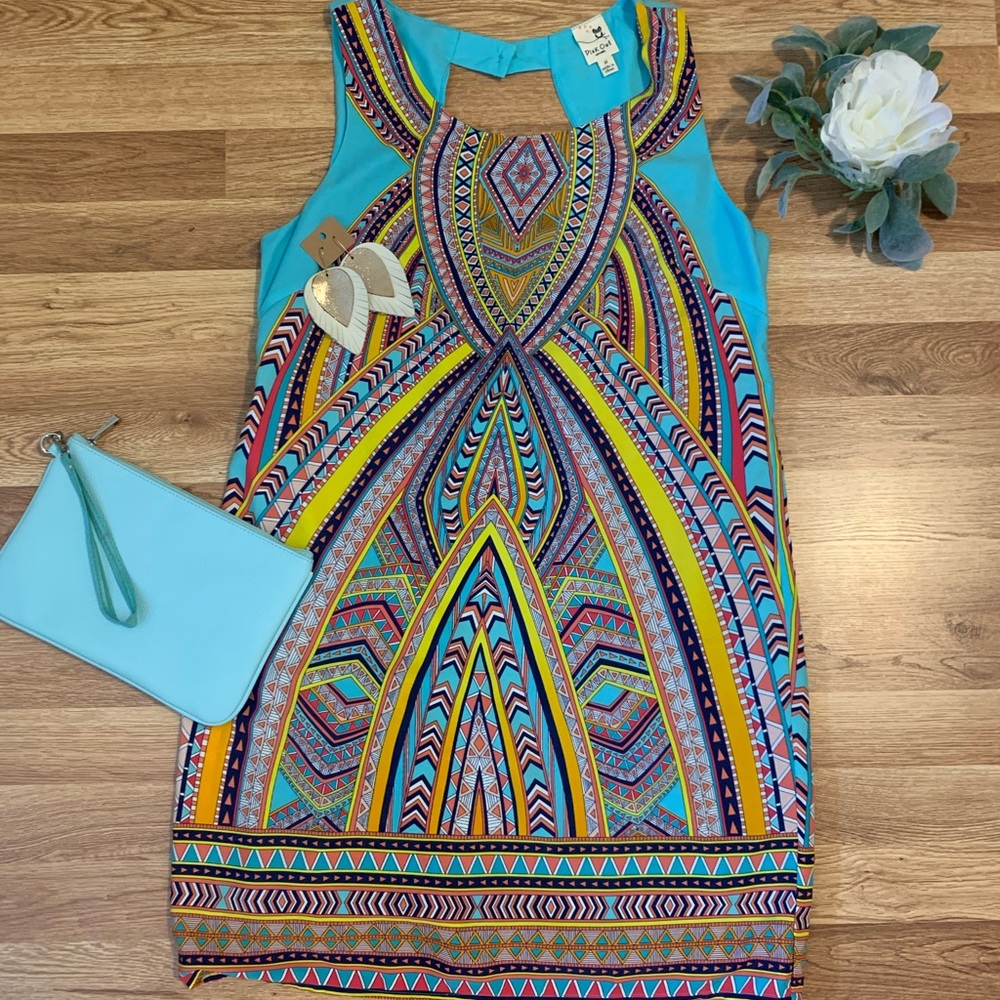 Pink Owl size medium dress.